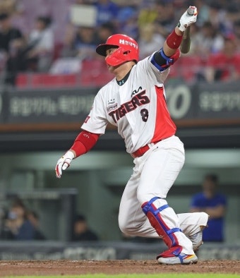 KIA 김태군은 안타에 동점득점까지…삼성 류지혁은 KK ‘트레이드 매치, KIA가 먼저 웃었다[MD광주]