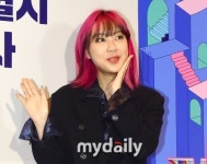이영지, 루게릭 요양병원 건립에 1천만원 기부…아이스버킷 챌린지 참여