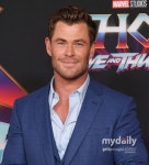 ‘토르’ 크리스 헴스워스, “내 딸이 어린나이에 배우되는거 원치 않아”[해외이슈]