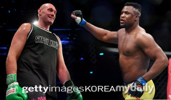 UFC 전 챔피언 은가누 