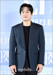 [MD포토] 김성균, '대세 배우의 등장'