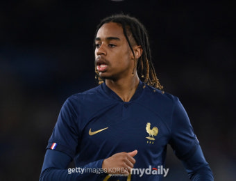 [오피셜] PSG, 프랑스 신예 공격수 바르콜라 영입→공격진 5번째 보강