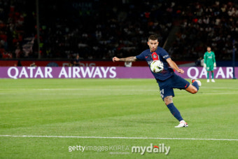 '화력 폭발' PSG, 리옹 4-1 대파…음바페 멀티골-이강인은 결장