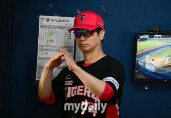 [MD포토] 김종국 감독 '9연승 KIA, 타이거즈는 못말려'