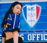 이 사랑에 후회는 없어 수원, 4th 유니폼·재킷·후드티 공개...포항전 착용