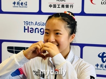 [MD항저우] '랭킹 1위'와 4강에서 격돌, 신유빈 