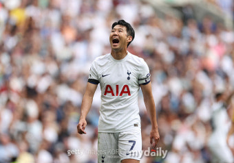 손흥민 주장되고 확 바뀌었다! '될팀될' 토트넘→무서운 뒷심+극장골, EPL 단독 2위
