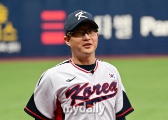 한국, 日 2-0 격파하고 슈퍼라운드 산뜻한 출발→박세웅 6이닝 KKKKKKKKK→김혜성 발로 만든 2루타→노시환 결승타&쐐기타→박영현 2이닝 SV