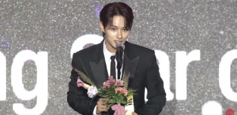 문준휘, 인기상 수상 