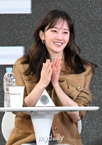 전종서이충현 연인 시너지…'발레리나' 韓 넘어 글로벌 인기 질주