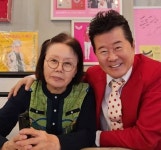 태진아 ♥옥경이, 5년 전부터 치매…子이루와 대소변 받아내고 목욕까지 [라디오쇼](종합)