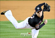 [MD포토] 이상동, 내 공을 받아라!
