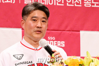 [MD포토] 이숭용 감독 