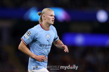 어서와, UCL 40골 클럽은 처음이지? 경기당 1골을 넘은 것도 네가 처음이야!