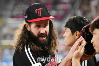 'ML 특급유망주 출신' 잠실예수의 대반전…美 대실패→KBO 68승, 日 언론 