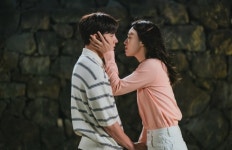 전 연인 지창욱X신혜선, 키스 1초 전 포착…분위기 심상치 않네 [웰컴투 삼달리]