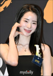[MD포토] 임지연, '코 찡긋 볼하트'