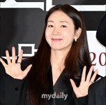 최지우, 10년만 YG 떠나 스튜디오 산타클로스行? 아직 협의중 [공식입장]