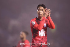 강력한 중거리포→이번엔 선발? 백승호, 3연패 버밍엄의 주전으로 도약할까