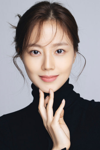 문채원, 아이오케이와 재계약…