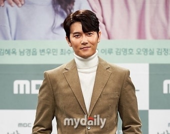 '사기 피소' 재희 