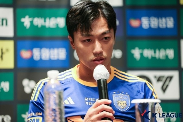 고승범, 울산의 3연패 이끈 K리그1 10월의 선수로 선정 및 수상