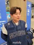“(류)현진이 형 공 쳐보고 싶다, 세계에서 내놓으라 하는…”  공룡들 35세 베테랑은 20승·209K 괴물 상상[MD인천공항]