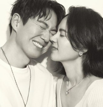 한가인연정훈, 결혼 19년 만의 첫 화보 공개…