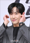 [MD포토] 이준, 볼하트는 귀엽게~