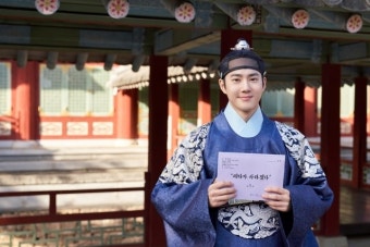 오늘(13일)은 수호 DAY…'세자가 사라졌다' 첫방+뉴스 출연