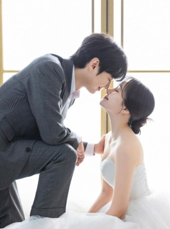 스피카 출신 나래, 김선웅과 결혼 발표…