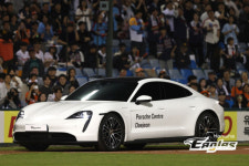 한화, 포르쉐 아우토슈타트와 2024시즌 후원 협약…홈 경기 불펜카 운영 및 다양한 협업 방안 추진