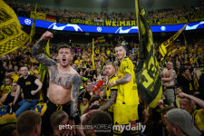 누가 최약체라고 했나? 끈적끈적한 도르트문트, UEFA 챔피언스리그 결승행 성공