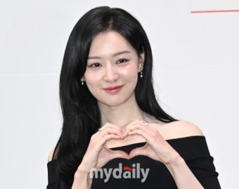 김지원, 팬미팅 부정 예매 정황 확인…