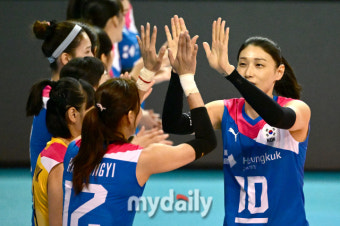 [MD포토] 김연경 '동료들과 함께하는 국가대표 은퇴 경기'