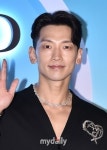 40 섹시 비, 김하늘 만나 풀하우스 영광 재연할까 [MD픽]