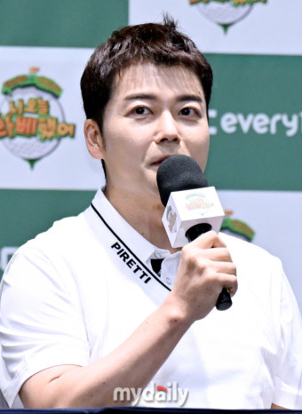 KBS, 퇴사한 전현무 부른 이유…