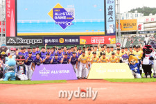 KBO 올스타전,  ‘블랙이글스’의 에어쇼와 밴드 그룹 ‘DAY6’ 공연까지 '화려한 개최'