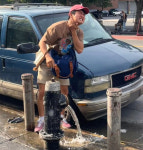 “갠지스강에 이은 물방” 기안84, 미국서 길거리 세수 “안마신게 어디야”