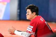[MD포토] 추신수 '꼭 경기 해야하는데'