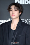[MD포토] 더보이즈 제이콥 멋짐의 끝을 모르네
