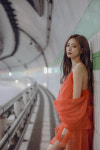 쯔위, 독보적인 우아함…MV 비하인드 컷 보니