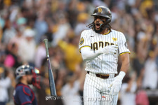 PS서 악마의 재능 大폭발→타율 0.643+3홈런+5타점+OPS 2.151! 돌아온 페타주의 뜨거운 가을