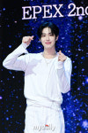 [MD포토] 사슴 눈망울 에이든 2집으로 돌아왔어요