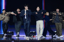 [MD포토] 제이비 '멤버들이 아닌 솔로로 첫 시작'