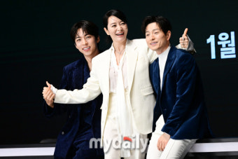 [MD포토] 김혜수, 주종혁, 정성일 '화보가 따로 없네'
