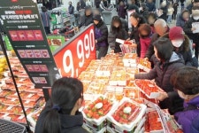 롯데마트, 6년 만에 신규점 ‘천호점’ 오픈…실속 장보기에 최적화
