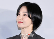 [MD포토] 송혜교, 단발병 유발 미모
