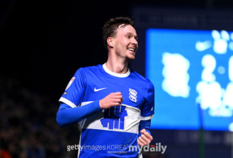 승격이 보인다! '백승호 선발+이명재 명단 제외'...버밍엄 시티, 캠브릿지에 4-0 '대승'→리그원 1위 질주