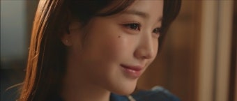장원영, 우리은행 모델 됐다…대체불가 '광고 퀸'